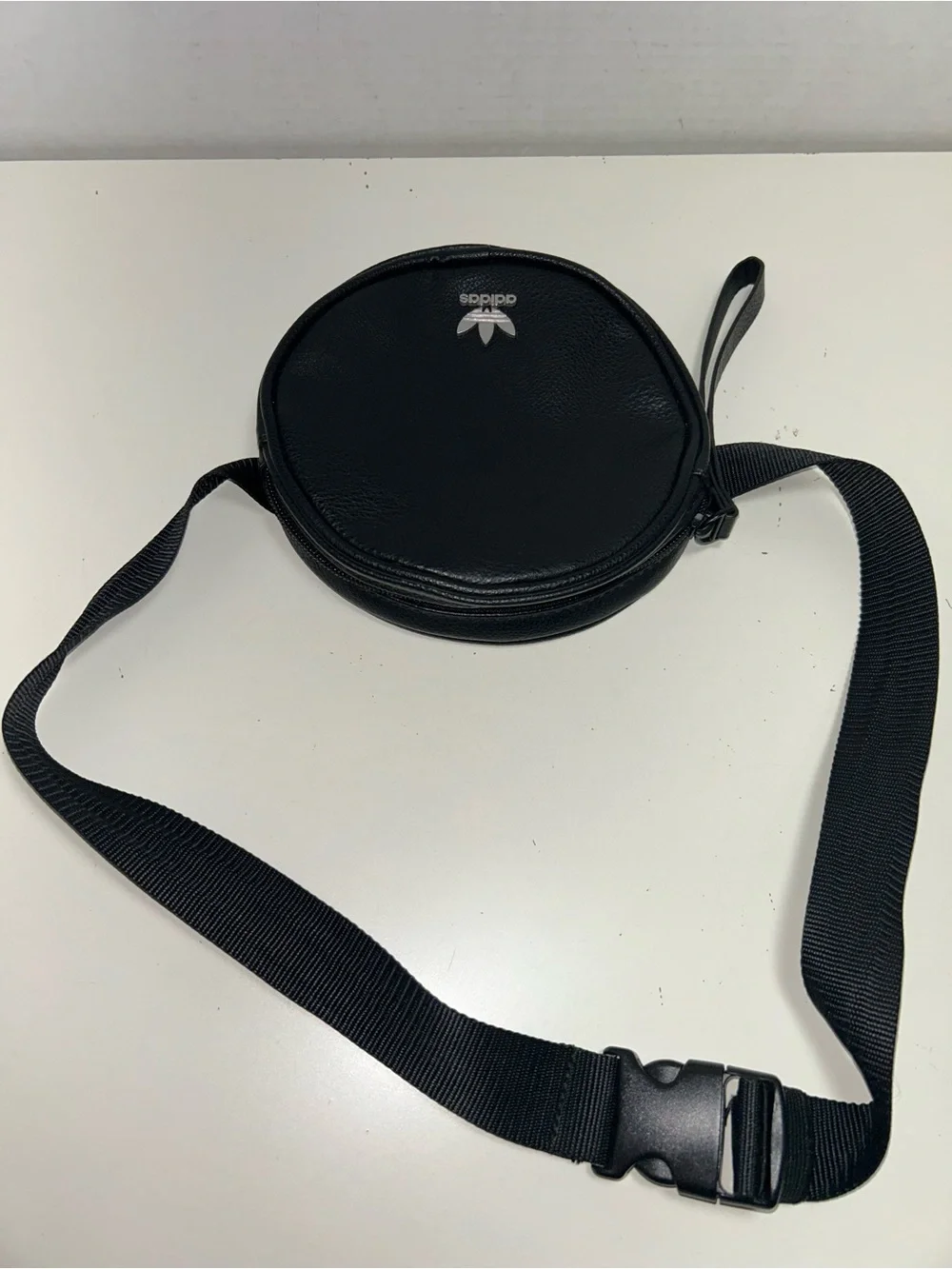 Adidas Originals Black Faux Leather Circle Waist Pack Wristlet Trefoil Logo